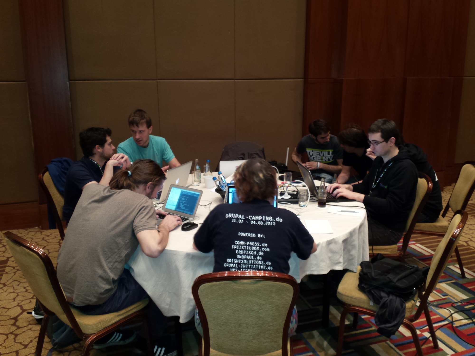 SymfonyCon - Sonata table at Hackday