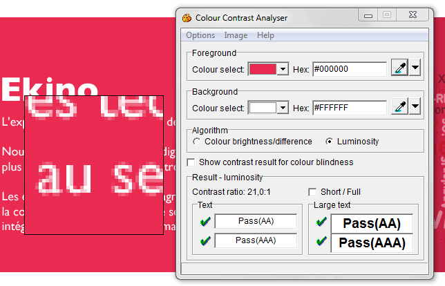 L'outil Colour Constrast Analyser – La validation est indiquée pour 4 niveau de validité.